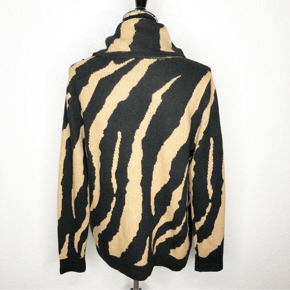 Soft Surroundings black tan zebra stripe cowl neck sweater size Medium - Picture 14 of 14